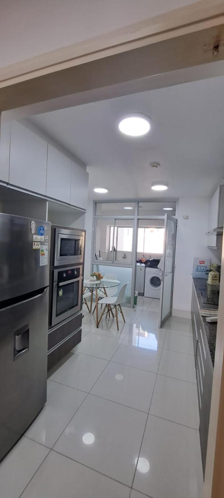 Lindo Depa Frente Al Mar Miraflores Buena Vista Con Piscina Appartement Lima